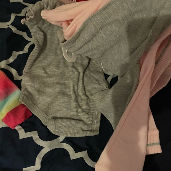 Baby girl clothes - Picture 3 of 5